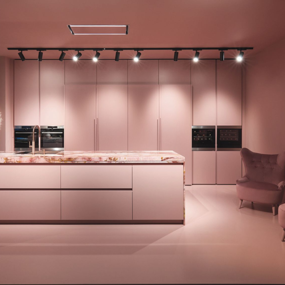 Perché scegliere una cucina dai toni caldi del rosa